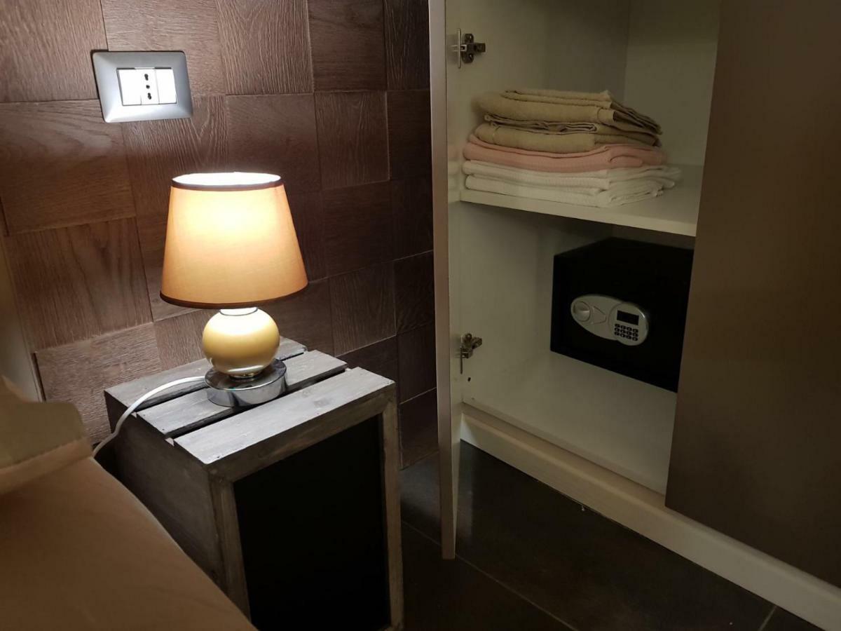 Home "Suite" Home Naples Extérieur photo